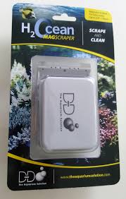 Mag Scraper - magnet glass cleaner